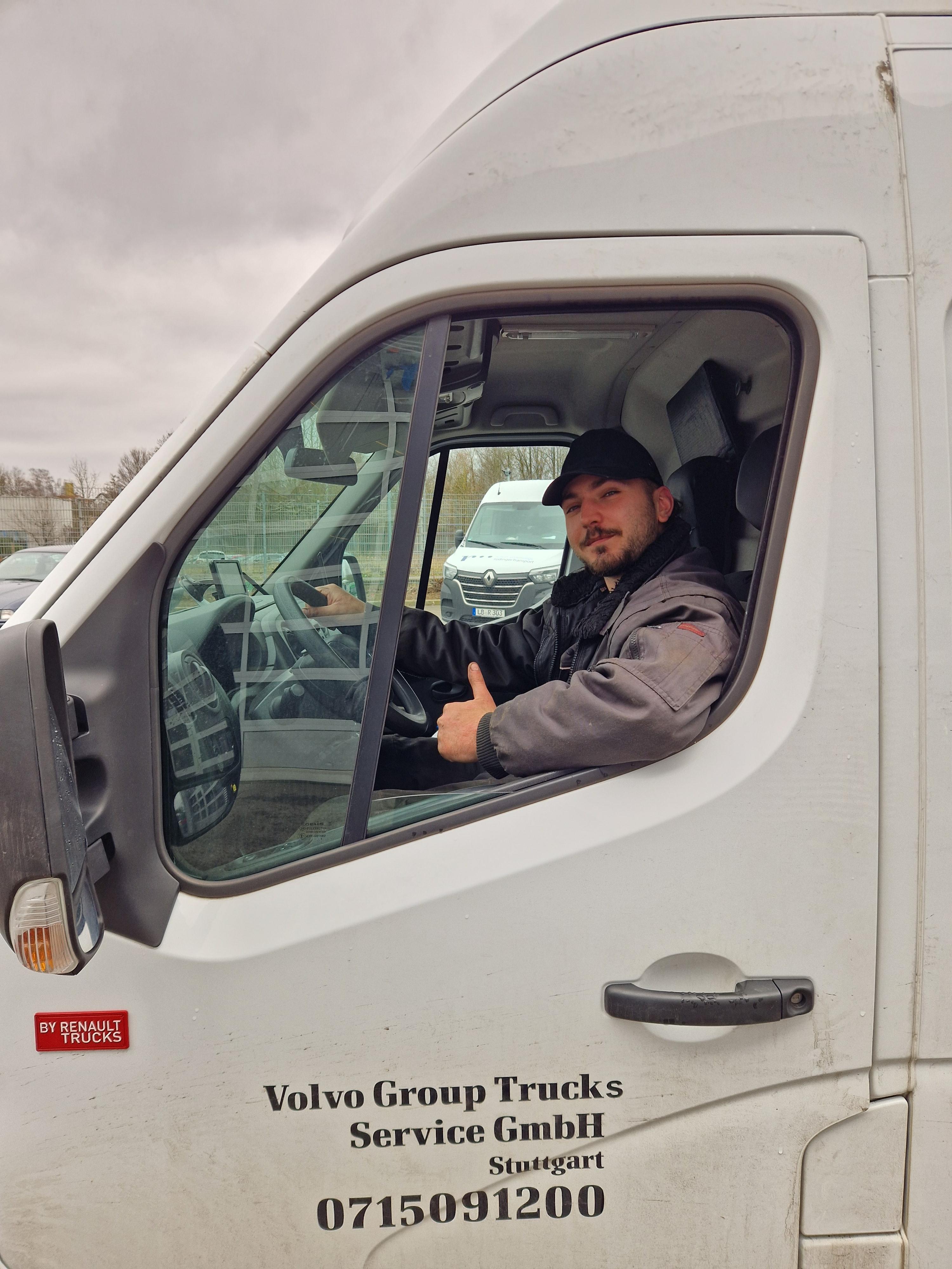 Beschäftigter von Volvo Trucks Service in Stuttgart 