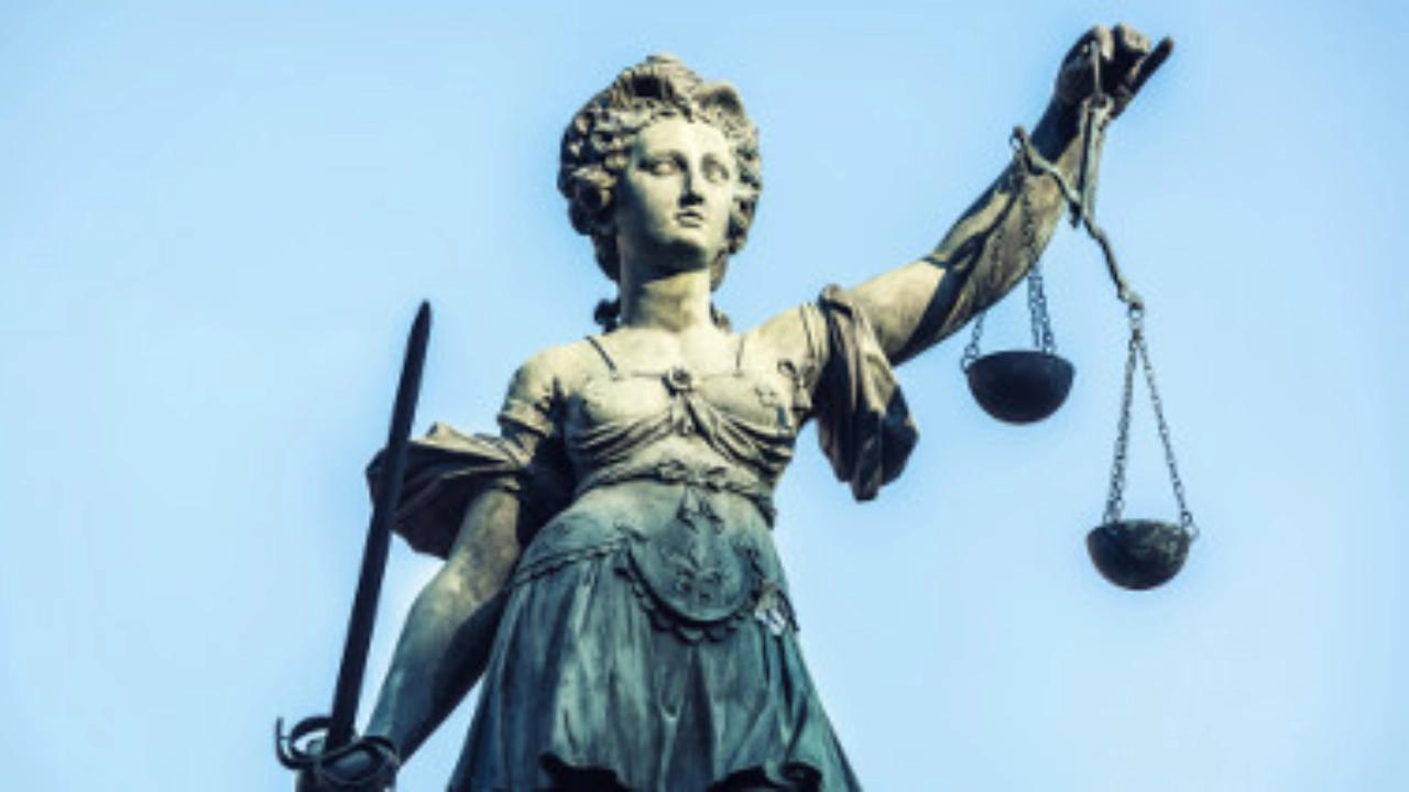 20180920_Recht_Justitia_378x212_003
