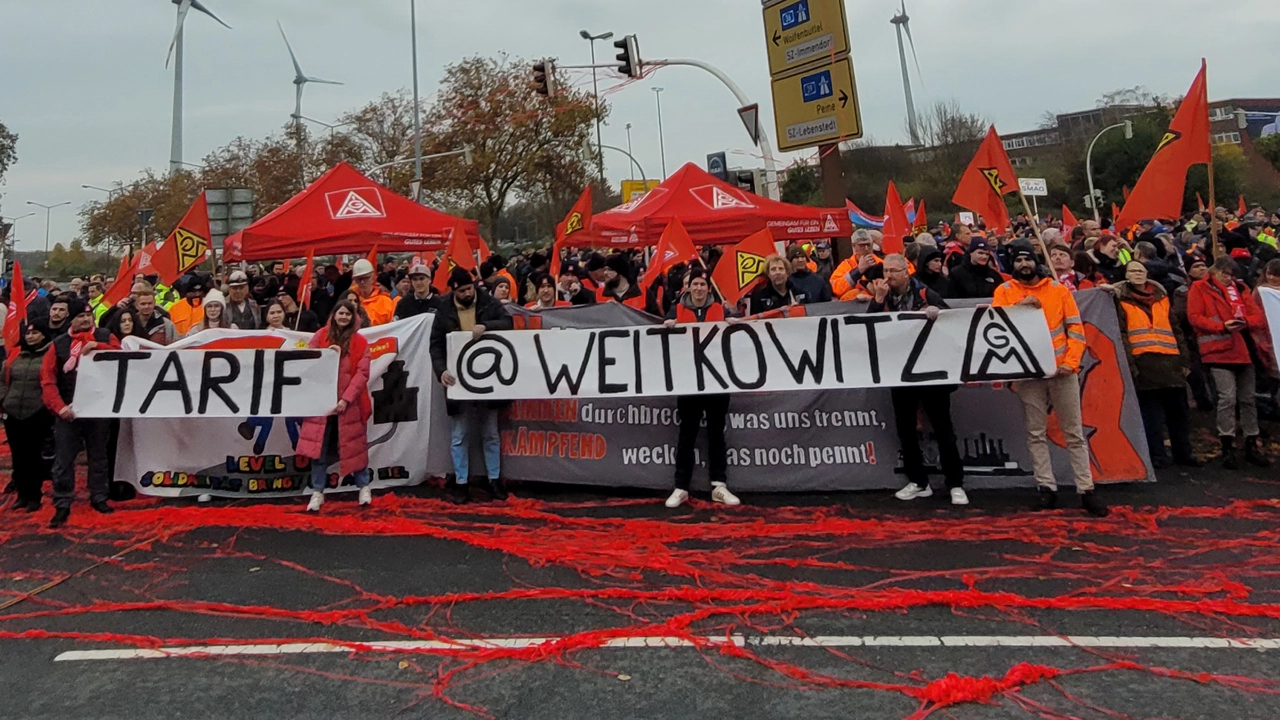 Aktion für einen Tarifvertrag bei Weitkowitz in Peine/Niedersachsen