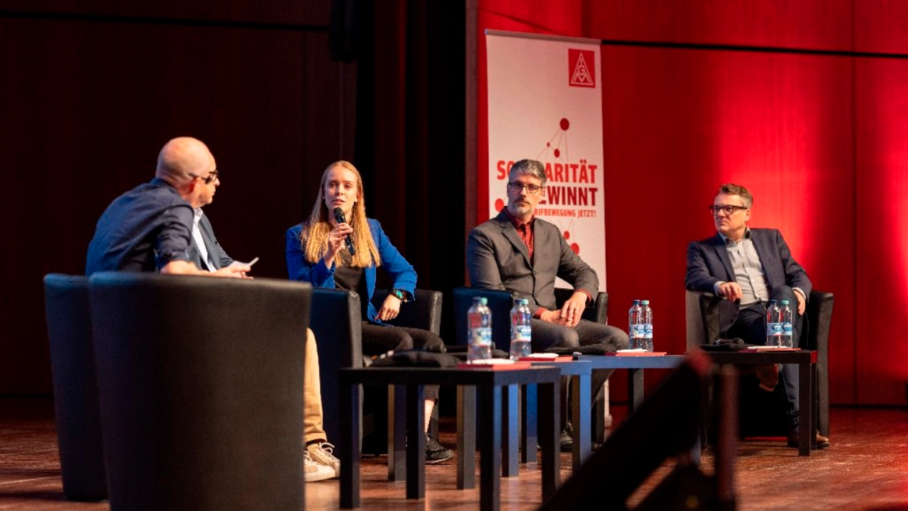 Reutlingen, Baden-Wuerttemberg, 05.06.2024: AuG-Konferenz der IG Metall Baden-Württemberg. Die Konferenz steht unter dem Motto „Arbeitswelt im Wandel – Was bedeutet KI für den Arbeits - und Gesundheitsschutz“.