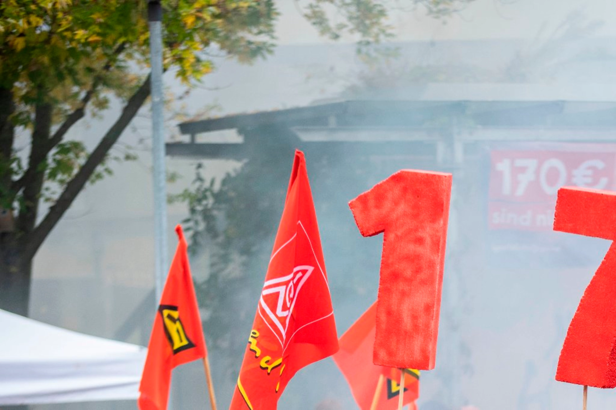 Stuttgart, Baden-Wuerttemberg, 31.10.2024: Jugendaktionstag der IG Metall Baden-Württemberg in Böblingen zu den Tarifverhandlungen M+E 2024