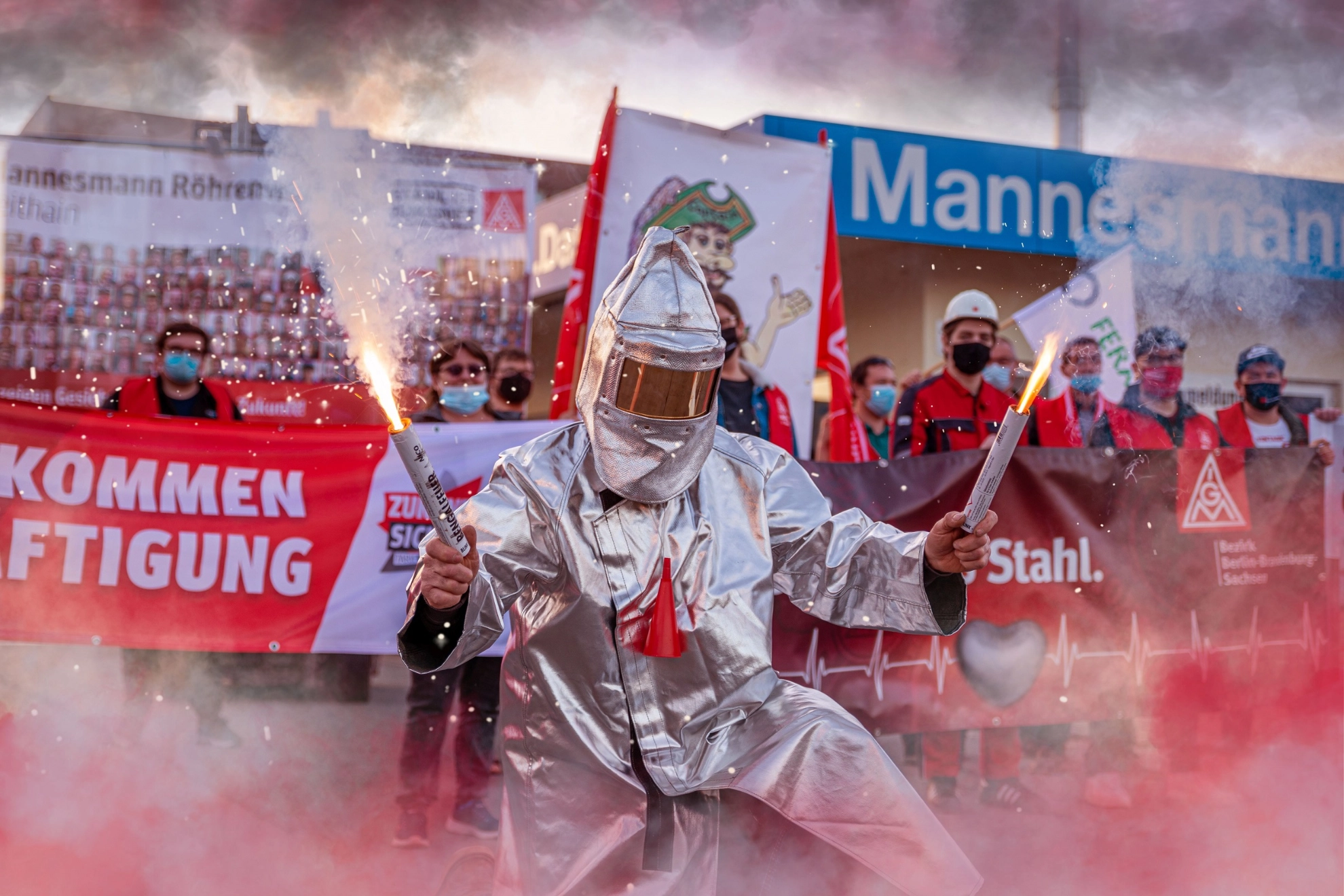 Warnstreik Mannesmann Röhren Zeithain