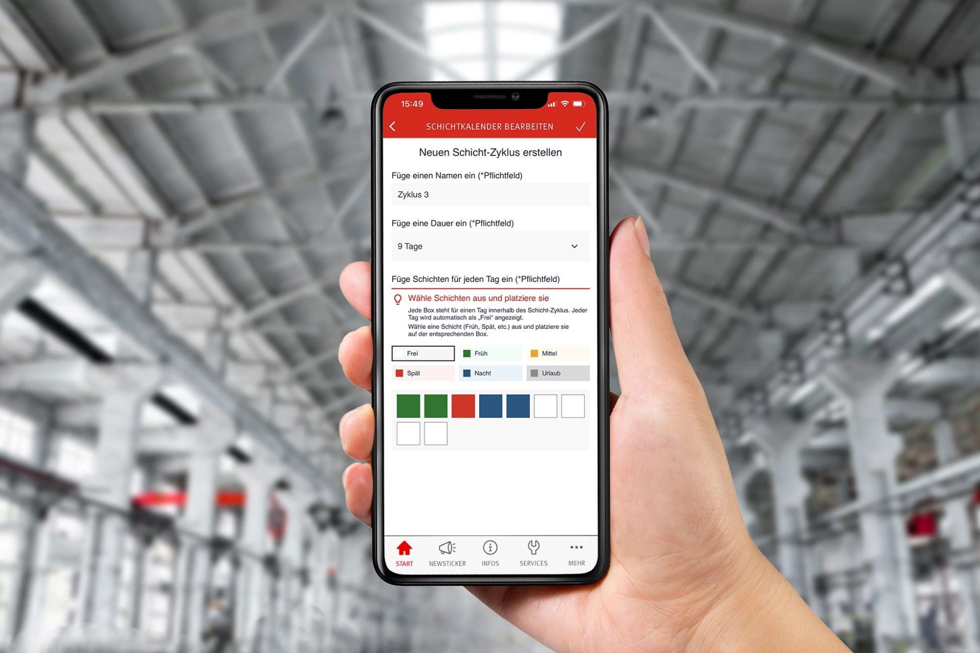 IG Metall-App auf dem Handy mit Schichtkalender 