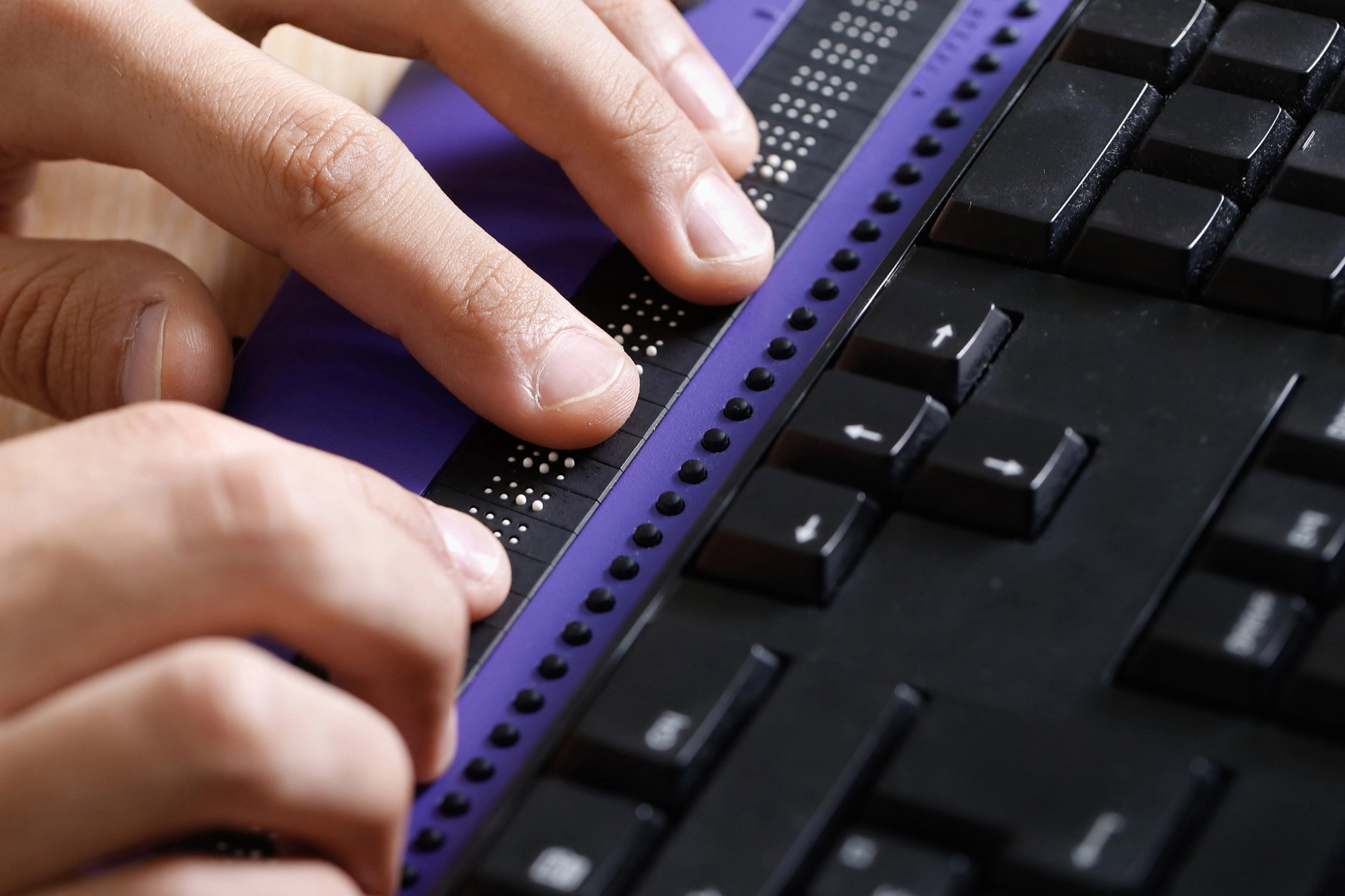 Tastatur mit Blindenschrifterweiterung