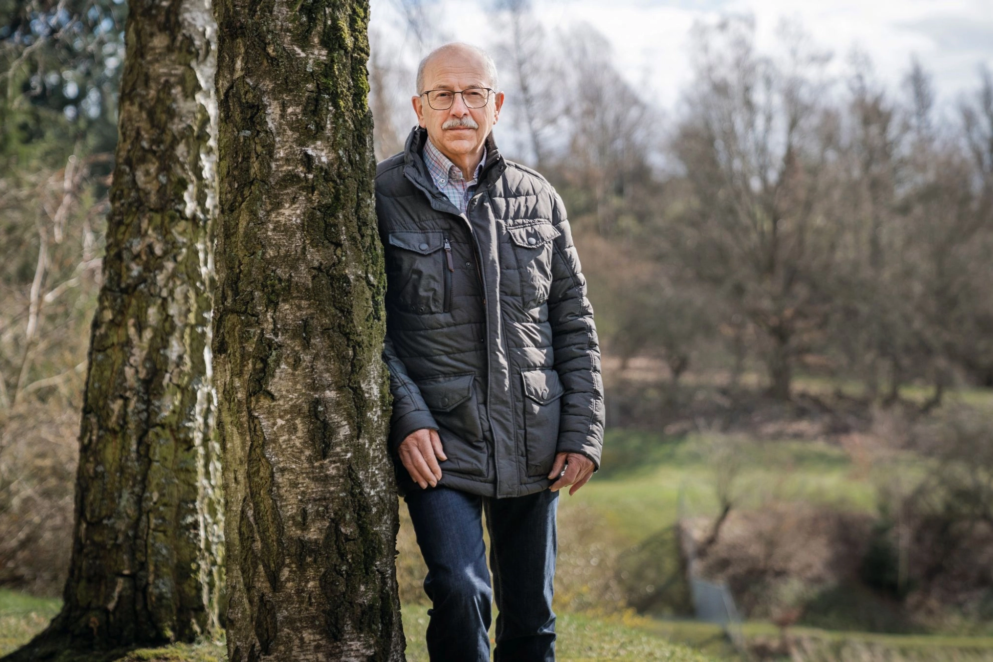 Peter Bickel ist 72 Jahre alt. 28 Jahre lang arbeitete er mit Asbest. Ohne es zu wissen. Im Oktober 2007 diagnostizieren Ärzte bei ihm Asbestose.