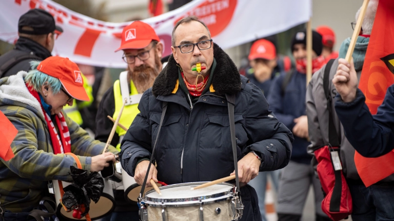 Warnstreik bei Siemens in Frankfurt