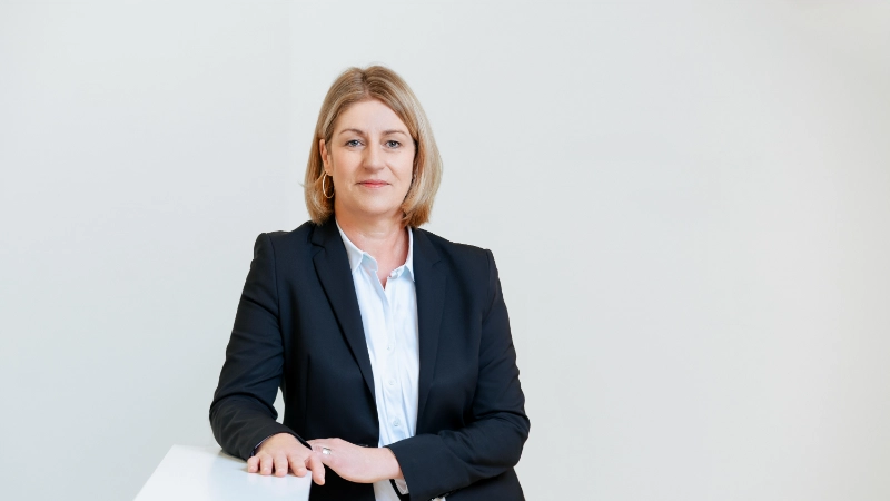 Pressefoto (6.000 x 4.000 px):<br/>IG Metall Bezirksleiterin Barbara Resch.<br/>Bei Verwendung als Quelle "IG Metall" angeben.